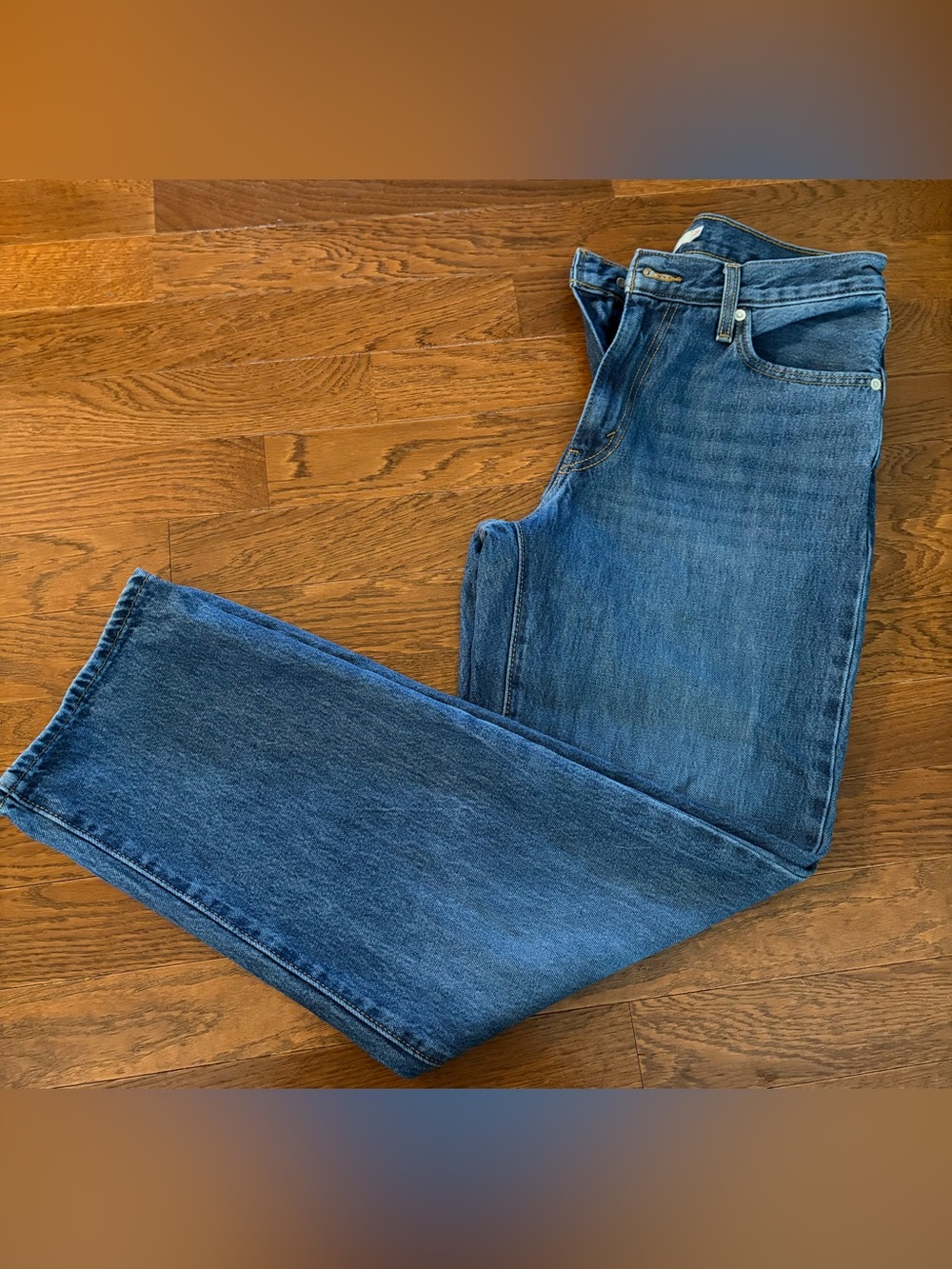 Levi's Women's Mid-Rise '94
Baggy Jeans - Indigo Worn In 28